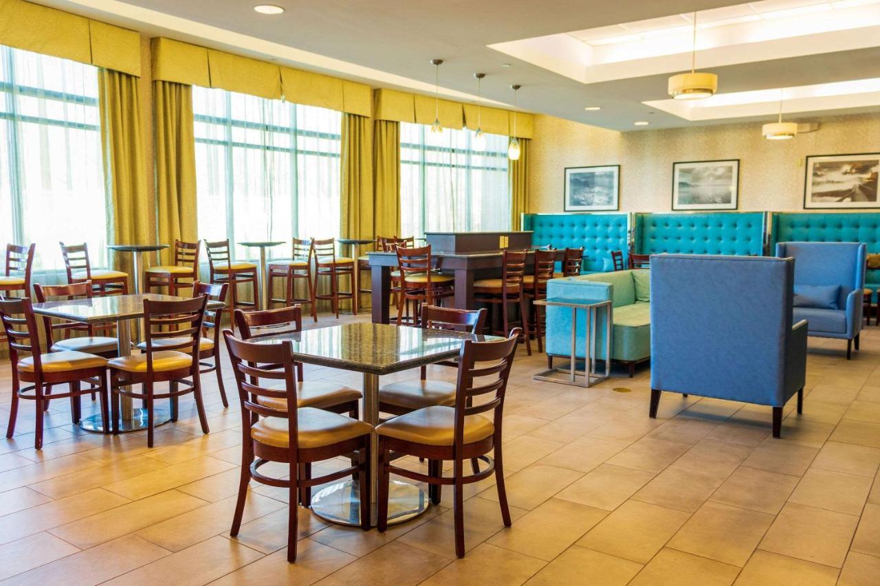 Comfort Inn & Suites Plainville-Foxboro מראה חיצוני תמונה